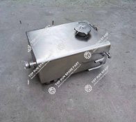 expansion water tank for XCMG XCT crane  (2)