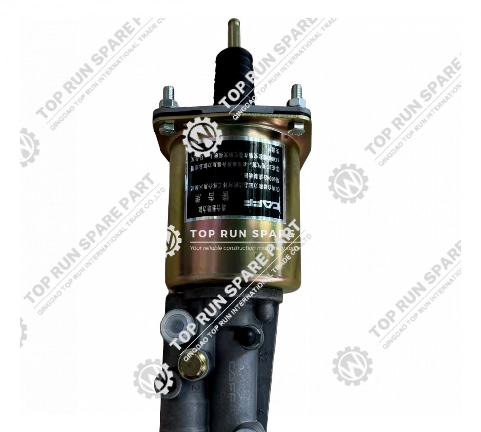 Clutch booster cylinder 803000377 XZZX-D209 for XCMG Truck