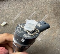 Fuel injector 1000186222 (2)